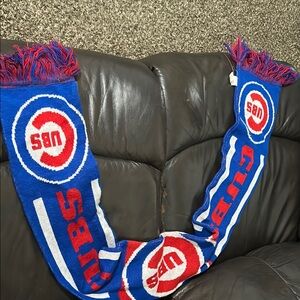 Forever 21 Blue and Red Cubs Scarf